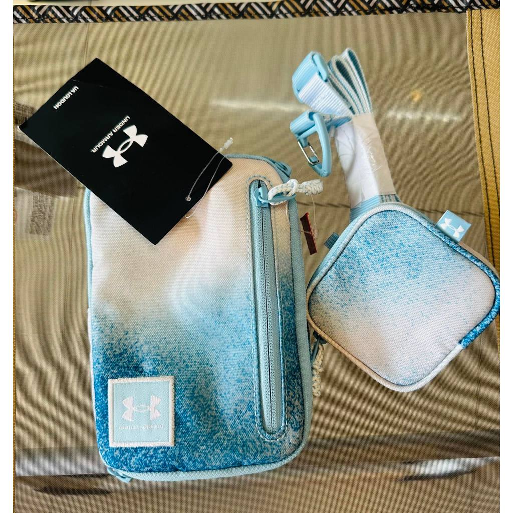 กระเป๋า ผู้หญิง Under Armour สีฟ้า ( ซื้อจาก Shop USA ) แท้