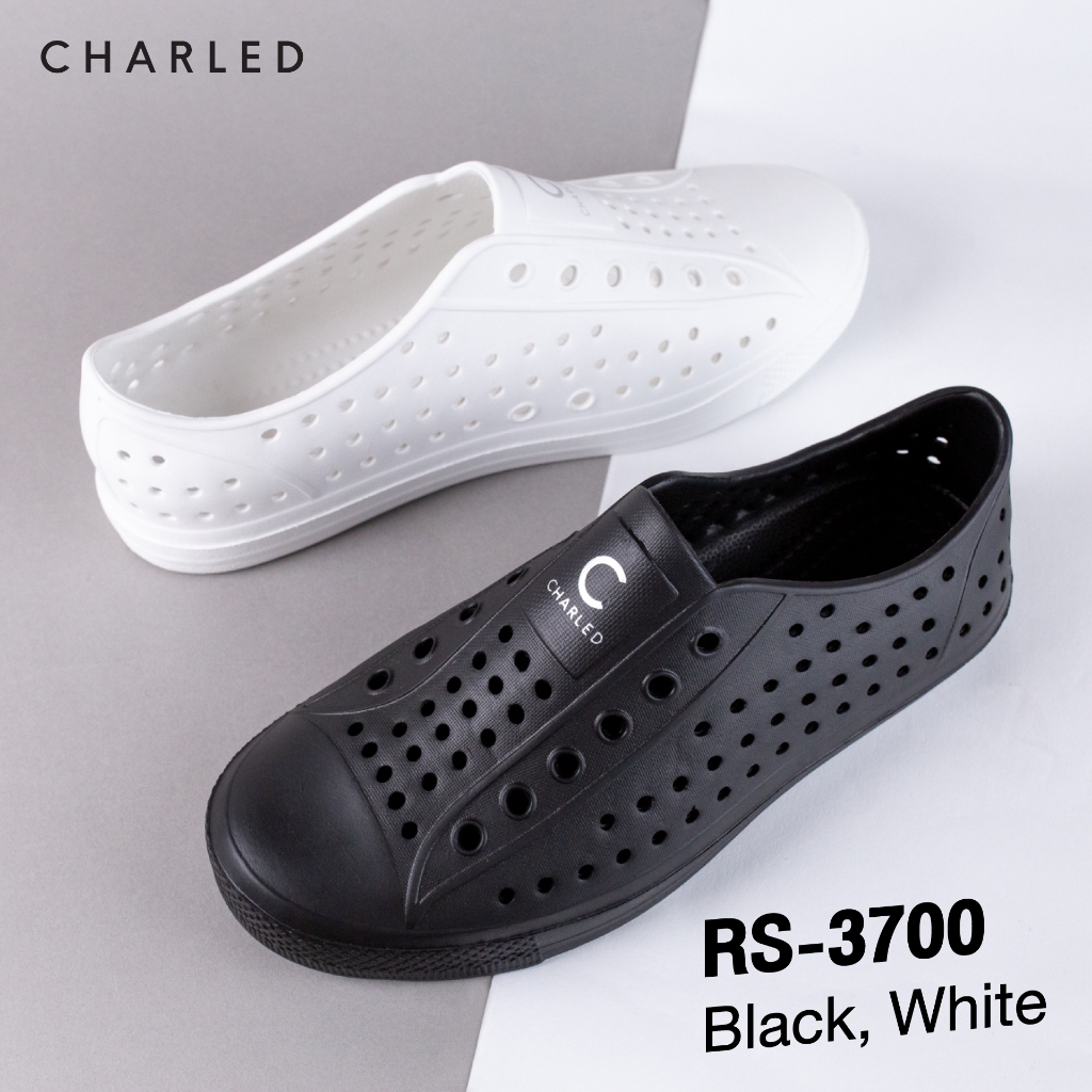 Charled รองเท้า EVA รุ่น RS3700 ใส่ลุยน้ำ แห้งเร็ว ไม่หด มี 2 สี ขาว/ดำ
