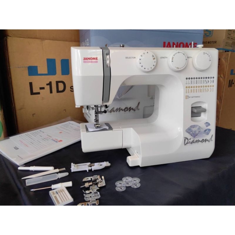 JANOME จักรเย็บกระเป๋าหิ้ว OMJ743DM Diamond