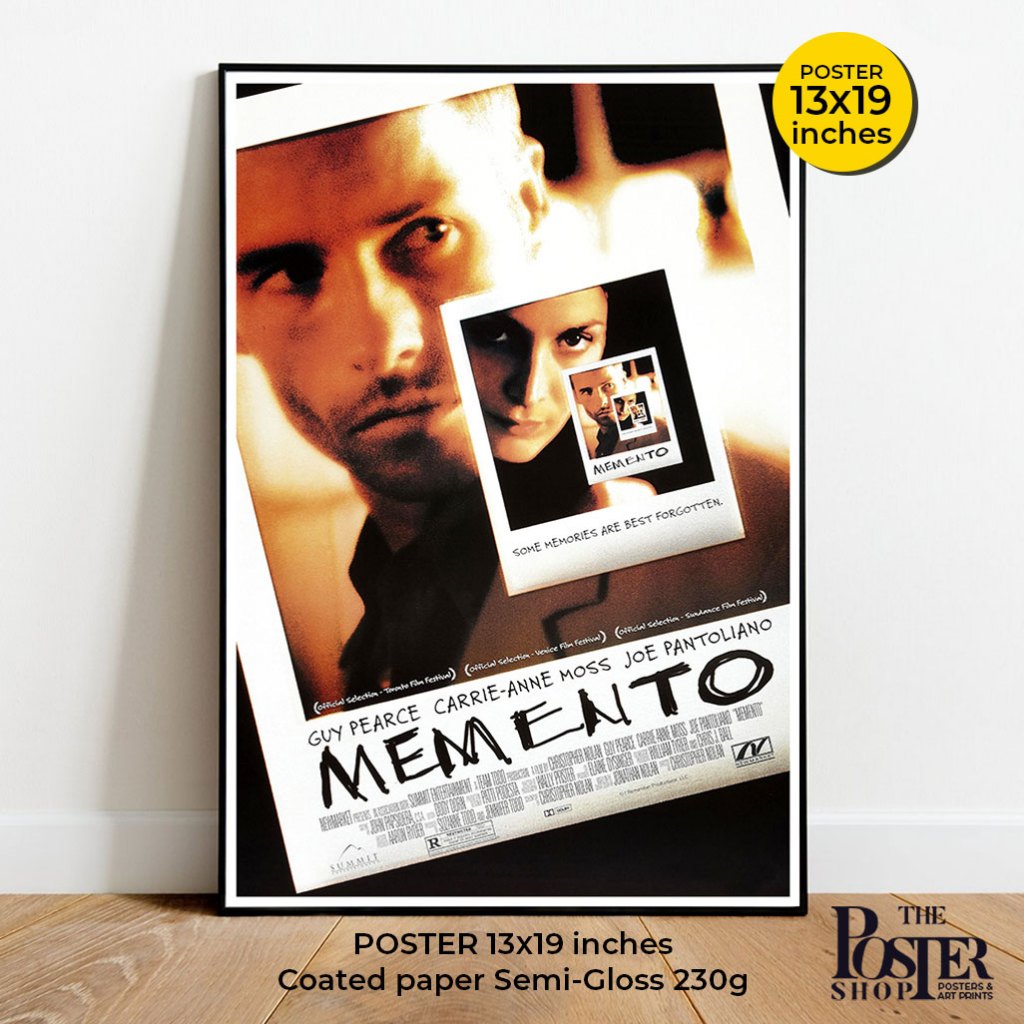 Memento Poster โปสเตอร์ภาพยนต์ ภาพหลอนซ่อนรอยมรณะ ของผู้กำกับ Christopher Nolan ภาพขนาด 13x19 นิ้ว