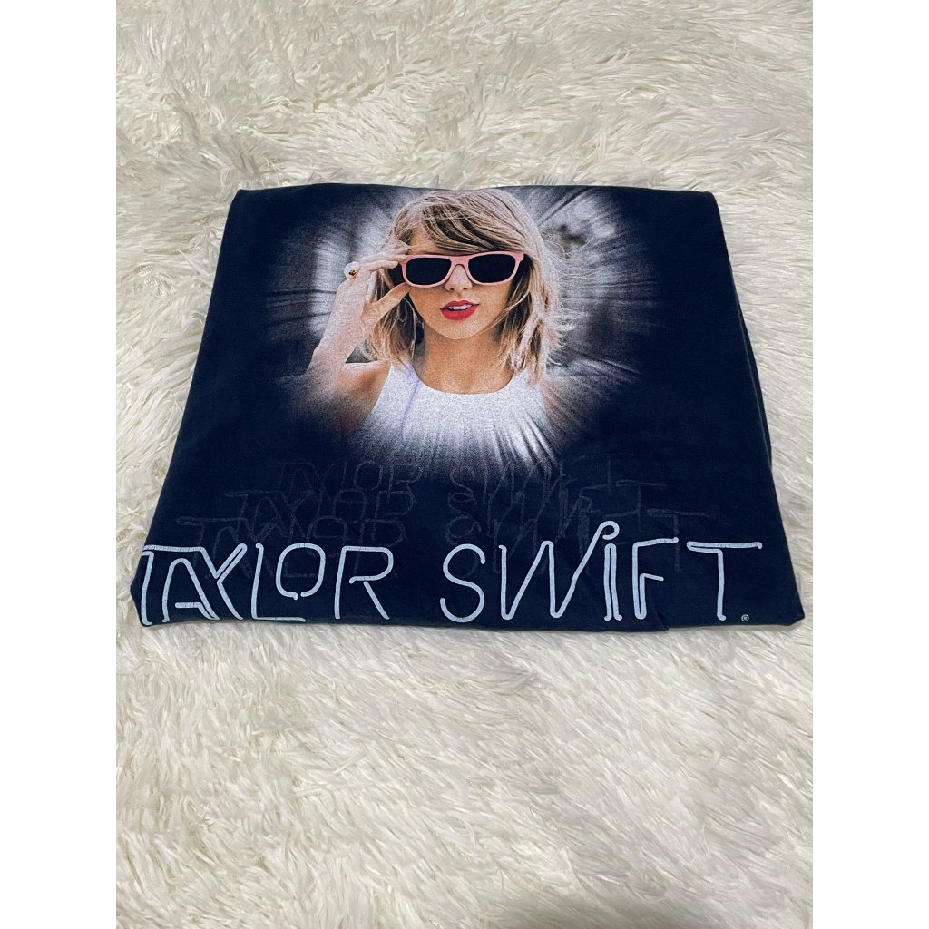 เสื้อ Taylor Swift 1989 World Tour มือสอง