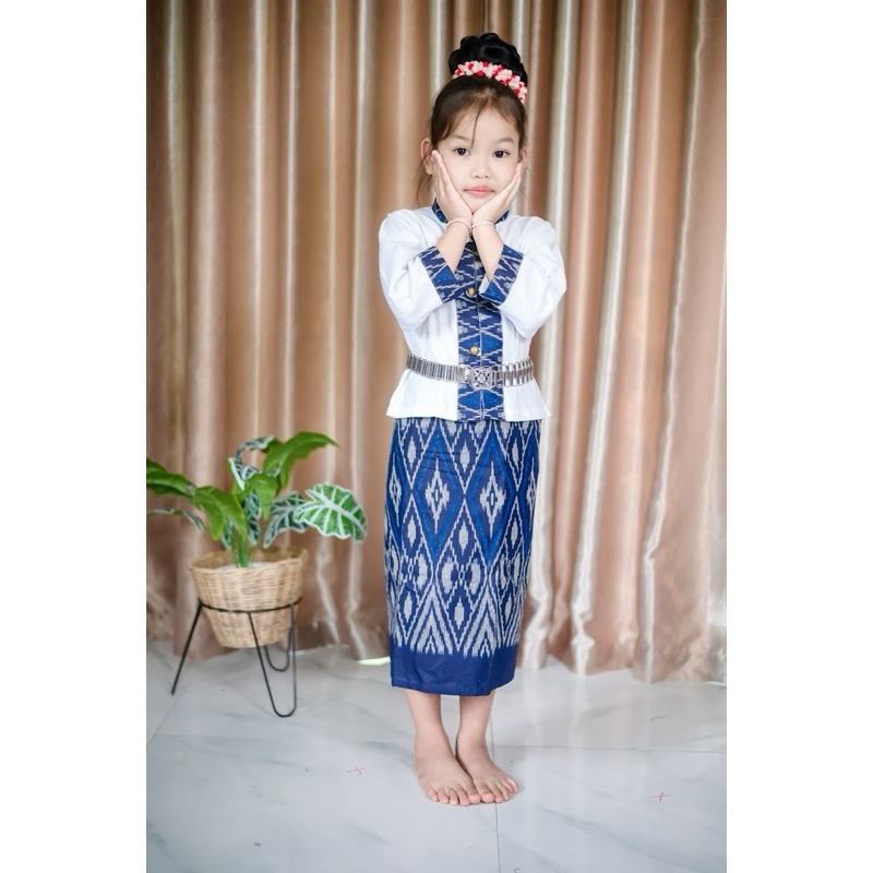 (รหัสTV)ชุดลาวคู่ ชุดอีสานคู่ ชุดพื้นเมืองเด็ก มีให้เลือกทั้งเด็กหญิง เด็กชาย - รูปที่ 3