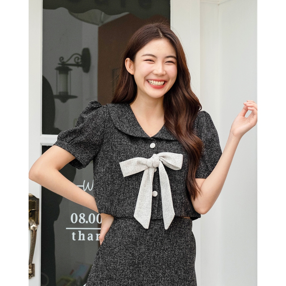 CRAYONBRAND - เสื้อรุ่น Zuri top