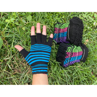 ถุงมือผ้าไนล่อน แบบตัดนิ้ว 1โหล12คุ่ 4สี