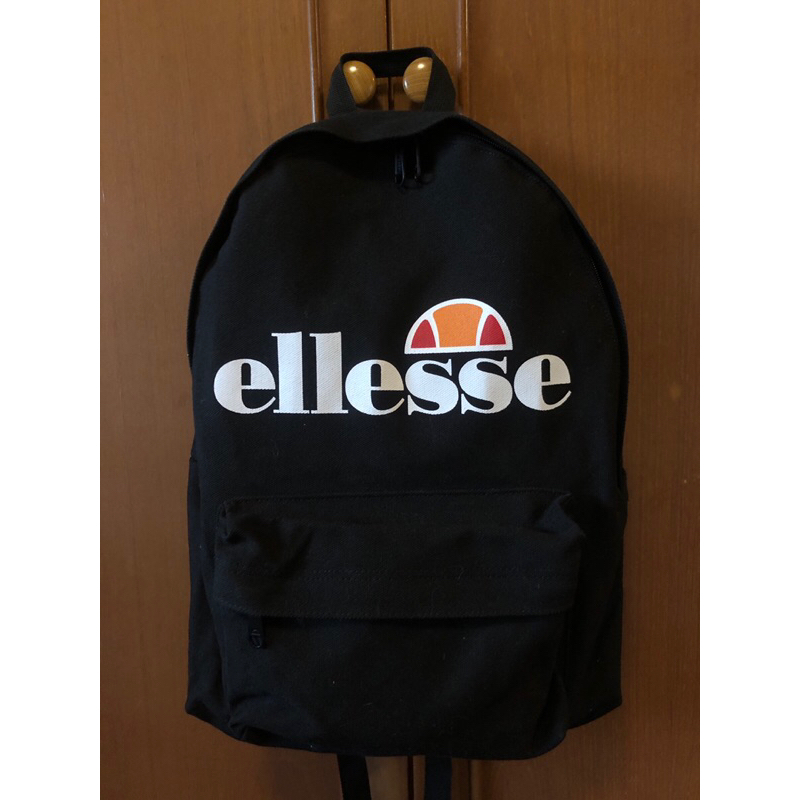 *ขายแล้ว* ellesse backpack มือสองสภาพดีมาก กระเป๋าเป้