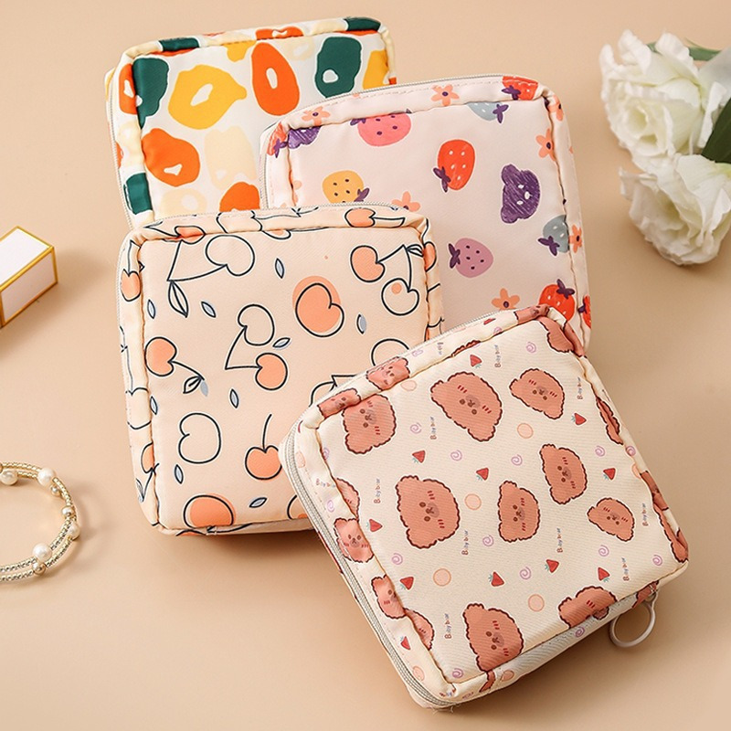 พร้อมส่ง !! กระเป๋าเก็บผ้าอนามัย เก็บเครื่องสำอาง แบบพกพา