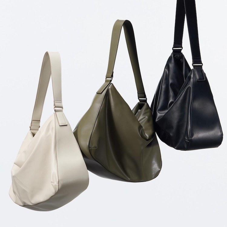 UNIQLO Faux Leather Puffy Bag / UNIQLO ของแท้ กระเป๋าพัฟฟีหนังเทียม
