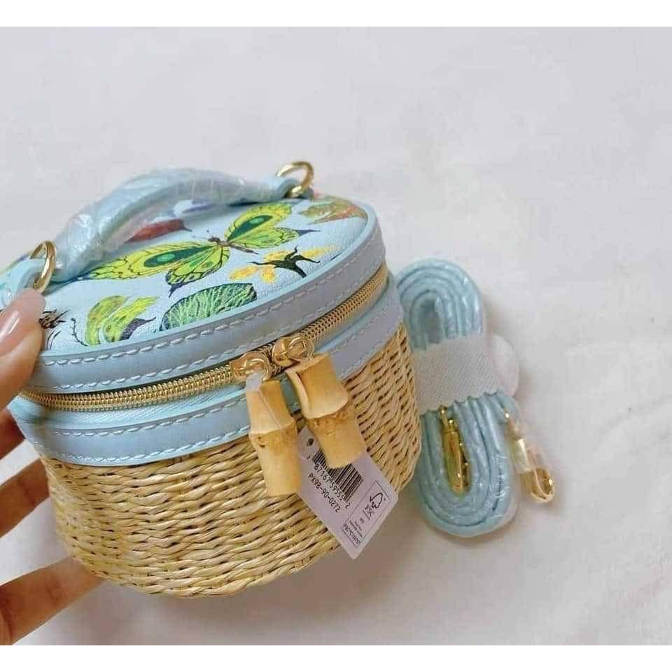 Estee Lauder Weave Bag