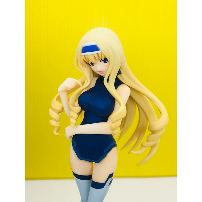 ( แท้ / มือ 2/ กล่องบุบ) Figuarts ZERO Infinite Stratos Cecilia Alcott ( IS) ปฏิบัติการรักจักรวาลกลท