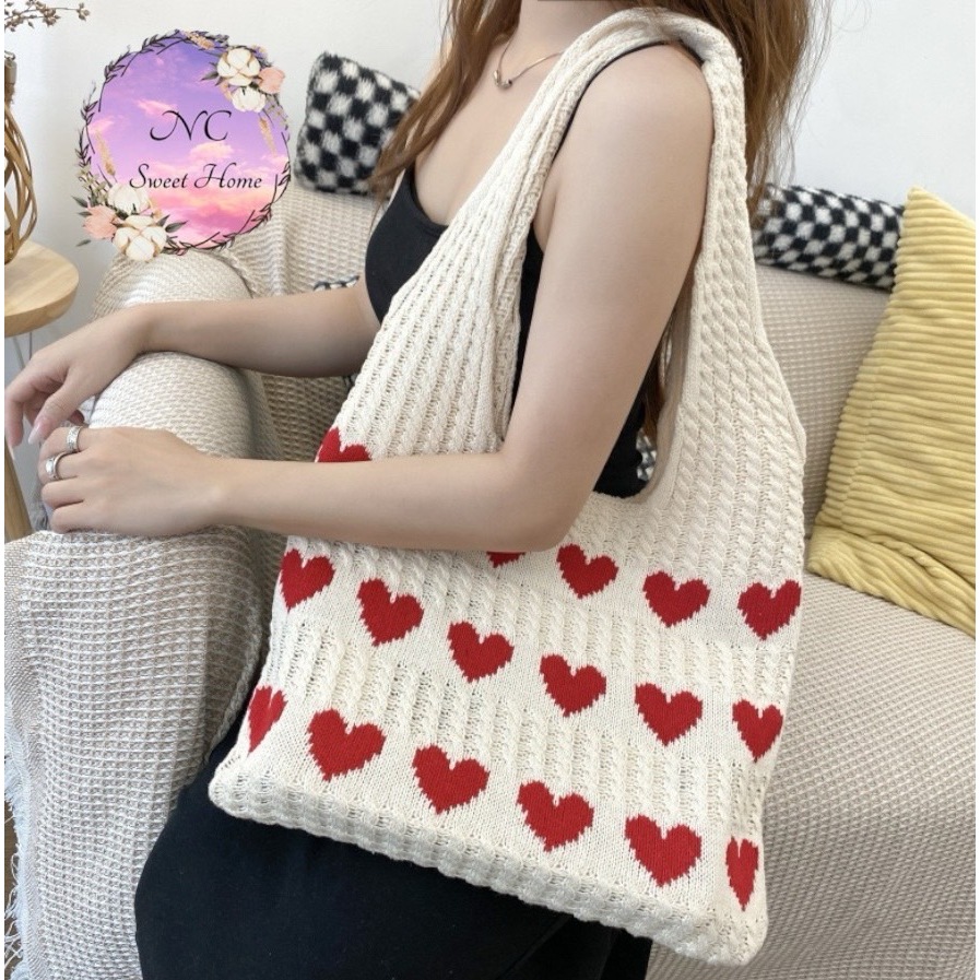 New!! พร้อมส่ง กระเป๋าสะพายไหล่ ผ้าถักโครเชต์ลายหัวใจ ขนาดใหญ่ จุของได้เยอะ เหมาะกับการพกพาช๊อปปิ้ง สําหรับผู้หญิง