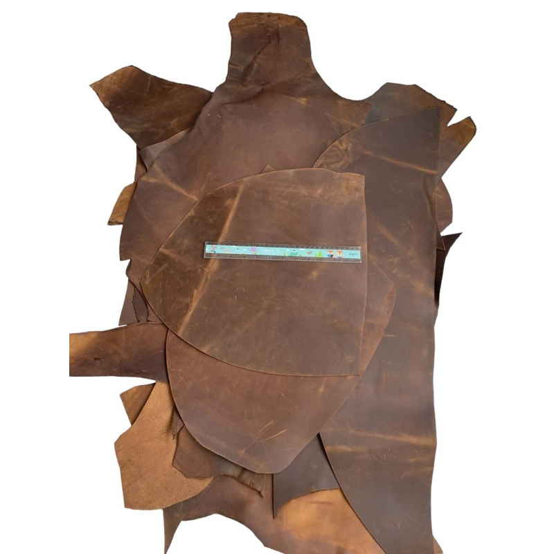 เศษหนังแท้ เครซี่ฮอร์ส สีน้ำตาลอ่อน ราคา/กก. กก.ละ 260 บาท ขนาด A4 ขึ้นไป หนา 1.4-1.5 มม./หนังกึ่งแข็งกึ่งนิ่ม/ผิวมัน