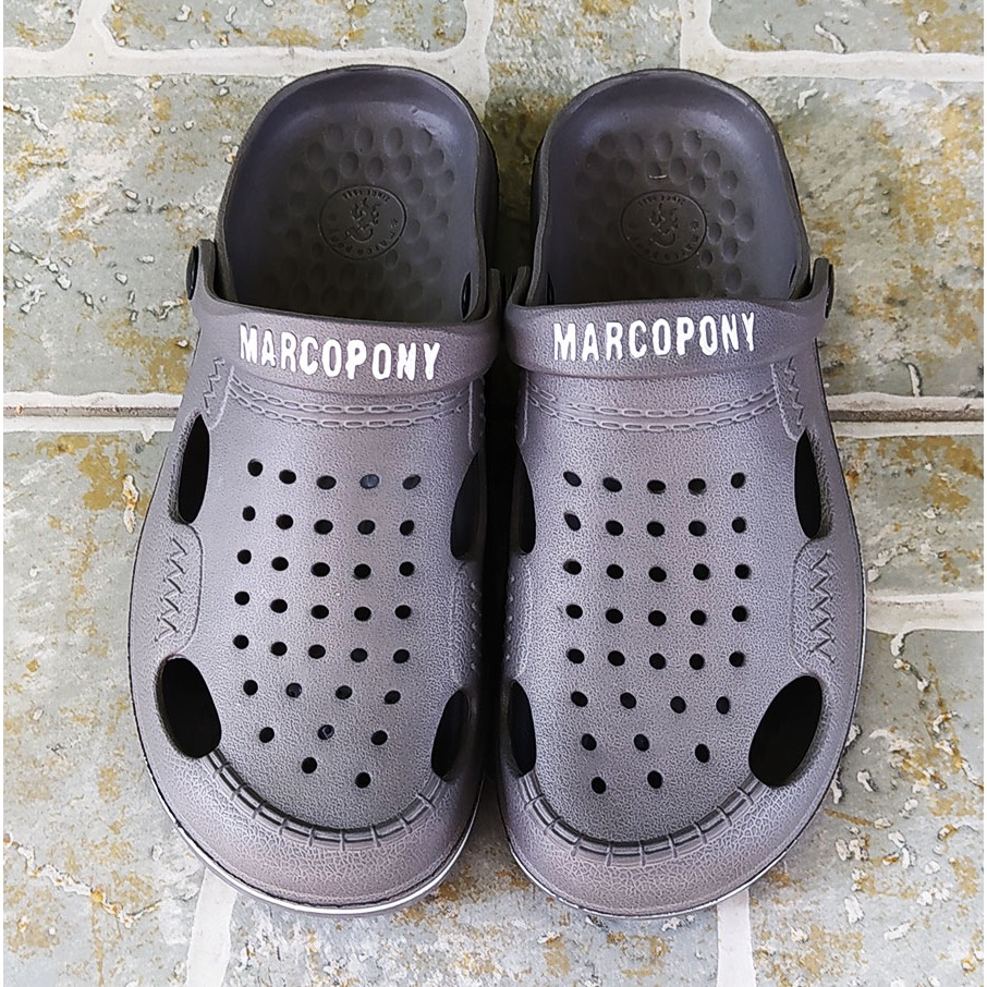 รองเท้าสวมหัวโต เปิดส้น น้ำหนักเบา ใส่สบายไม่อับชื้น ส่งฟรี ยี่ห้อ Marcopony แตะหัวโต MP9251 สีเทา