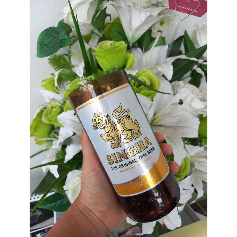 แก้วสิงห์ตัด แก้วตั้งโชว์ แก้วตัดจากขวดเบียร์ช้าง ลีโอ แก้วเบียร์ แก้วตัดจากขวด ลบคมอย่างดี ทุกใบติดสติกเตอร์กันน้ำให้