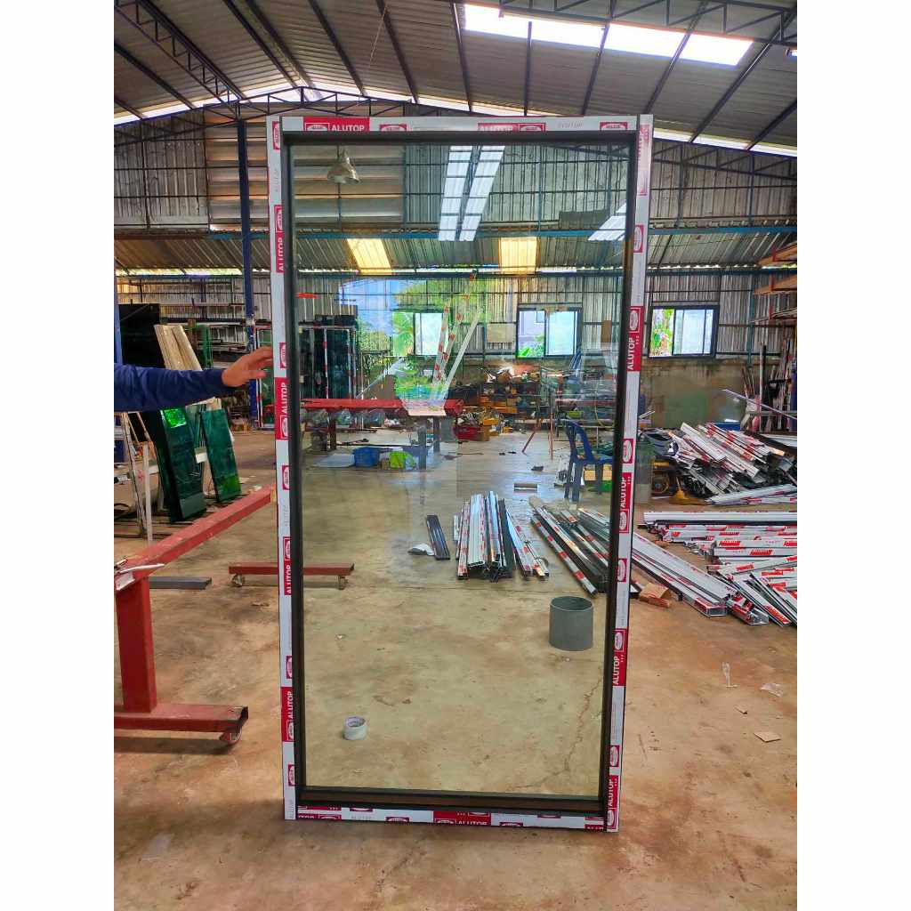 หน้าต่างอลูมิเนียมกระจกปิดตายขนาดกว้าง120 สูง100/110/120/150/200 กรุณาสั่งซื้อสินค้า1ชิ้นต่อ1คำสั่งซื้อ