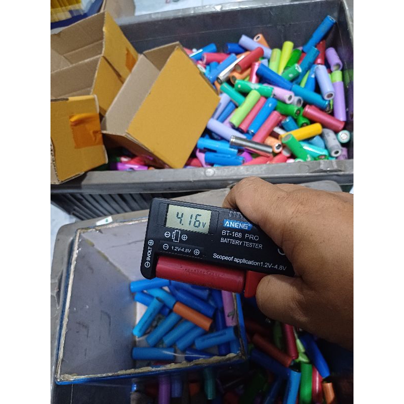 แบต 18650 มือสอง พร้อมใช้ คละสี,คละยี่ห้อ,เหมาะกีบพัดลม,ไฟฉาย,powerbank ฯลฯ