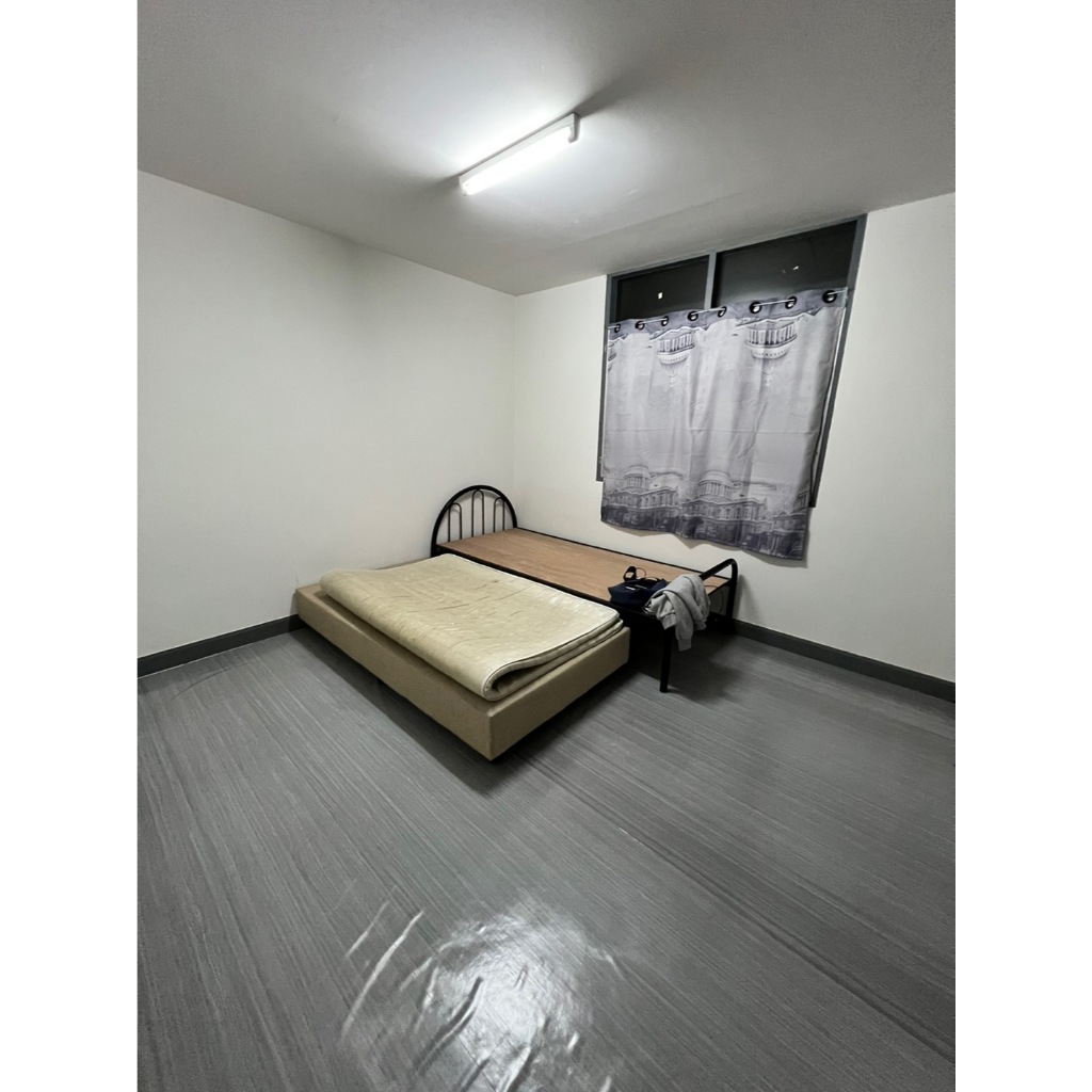 เสื่อน้ำมัน ยาว2.5ม. กว้าง1.38 ม. หนา 0.3 มิล [ 1 ผืน พับ / 2 ผืน ขึ้นไป ม้วนส่ง (ถ้าให้พับรบกวนแจ้งด้วยจ้า) ] - 4