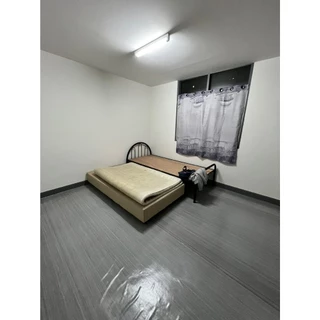 [ม้วนส่ง] เสื่อน้ำมัน ยาว2.5ม. กว้าง1.38 ม. หนา 0.3 มิล (ถ้าให้พับรบกวนแจ้งด้วยจ้า)