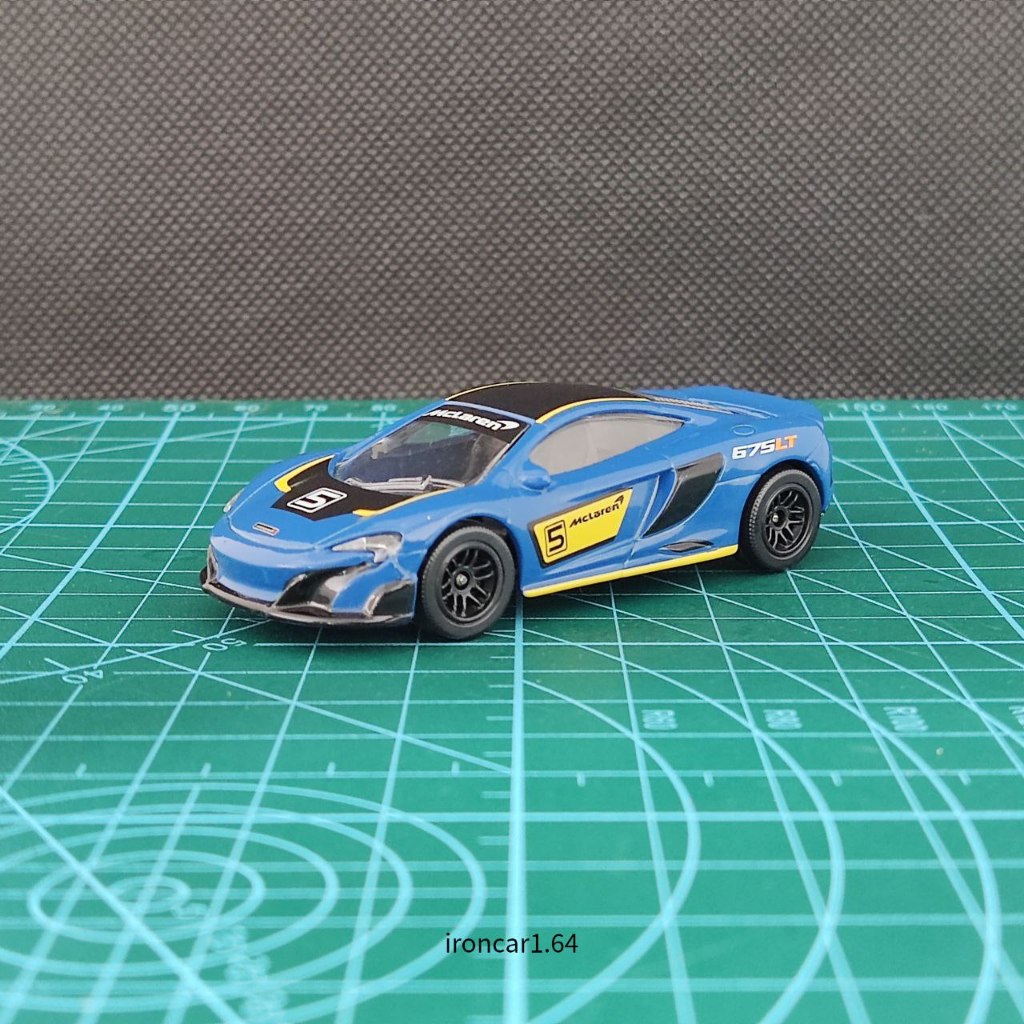 โมเดลรถ majorette mclaren 675lt สีน้ำเงิน ลายแข่ง หายาก