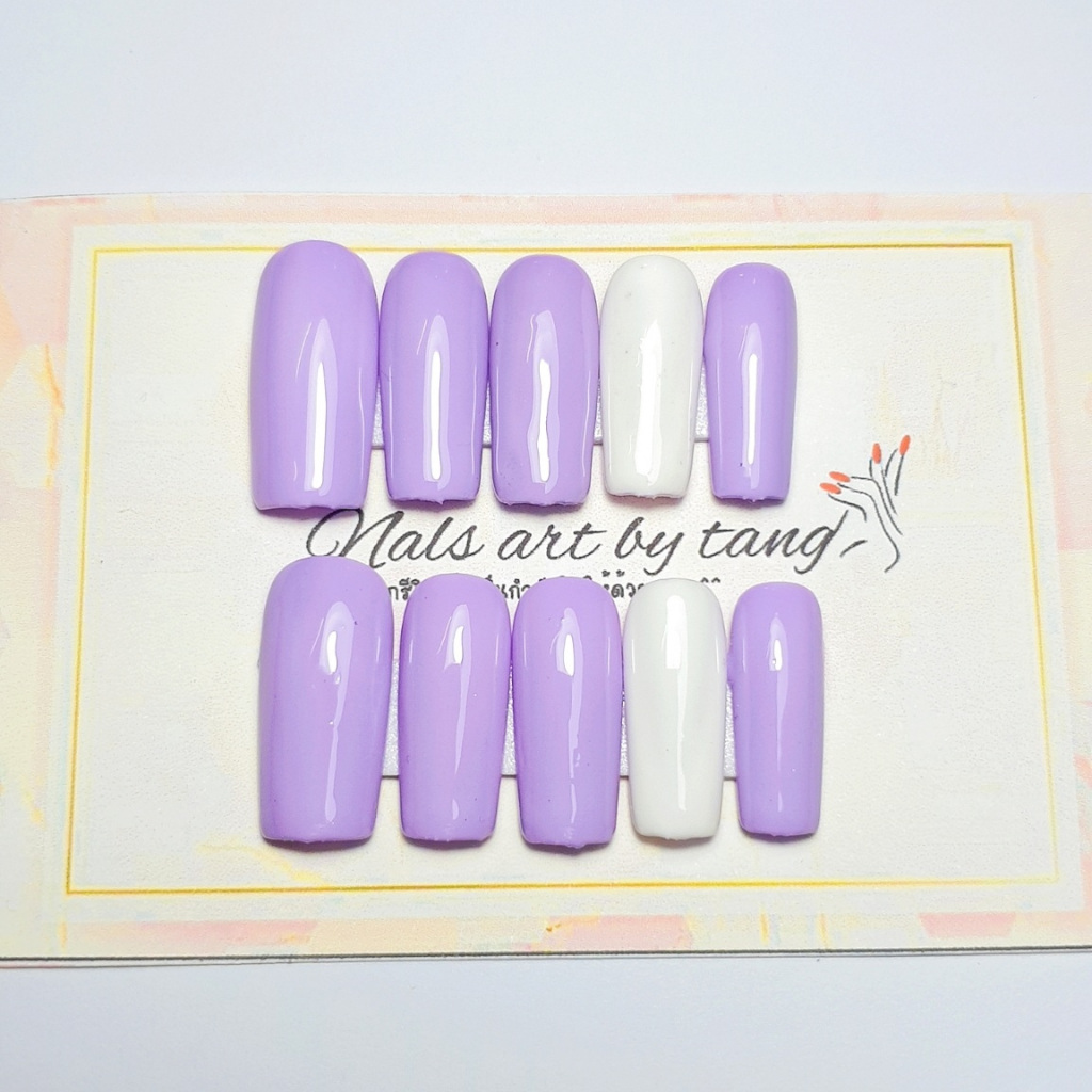 Lovenails By Tang เล็บปลอมสีเจลแท้ ทรงเหลี่ยม ขาวม่วง ฟรีกาว+ตะไบ