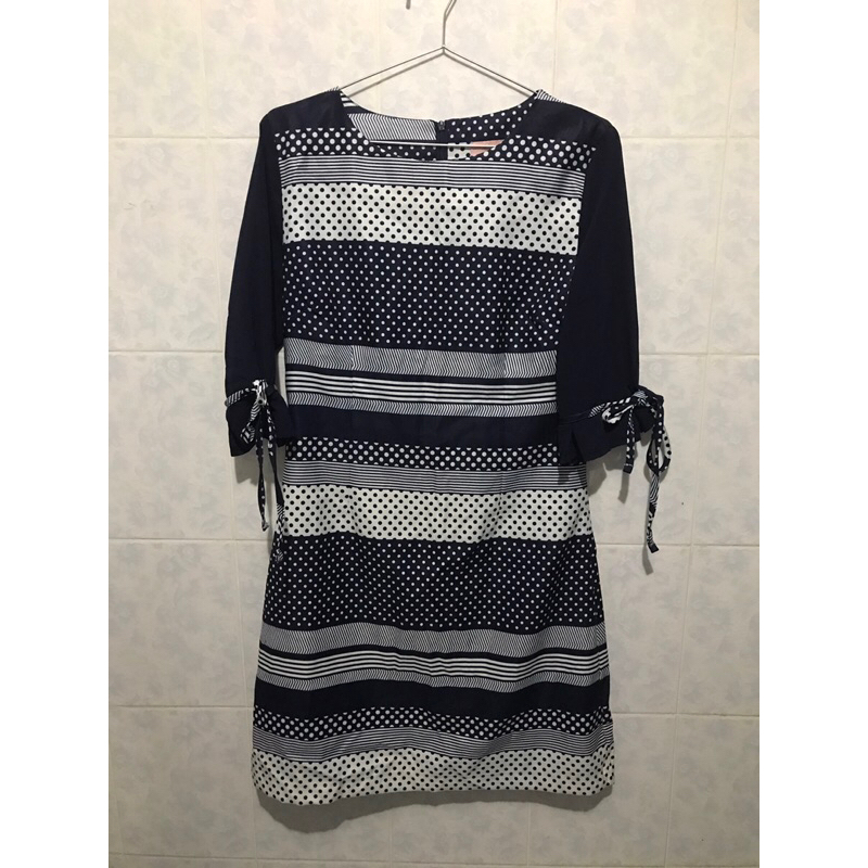 👗 เดรสแขนชีฟอง ผูกโบว์ Elgrand brand size M L ใส่ได้นะคะ