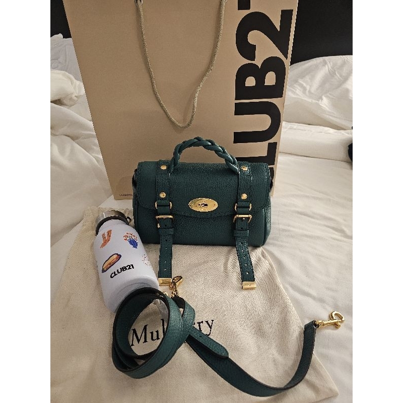 Mini Alexa Mulberry จากชอป Club21