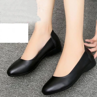 [ส่งเร็วพิเศษ!] รองเท้าคัชชู ส้นเตารีด สีพื้น หนังนิ่ม สวมใส่สบาย รองเท้าหนังนิ่ม รองเท้ามืออาชีพ👍