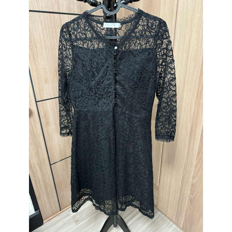 (มือสอง) Elgrand | เดรสลูกไม้ สีดำ ไซส์ M