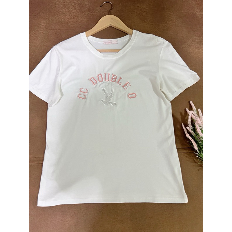 เสื้อยืดสีขาว Dollydell Store