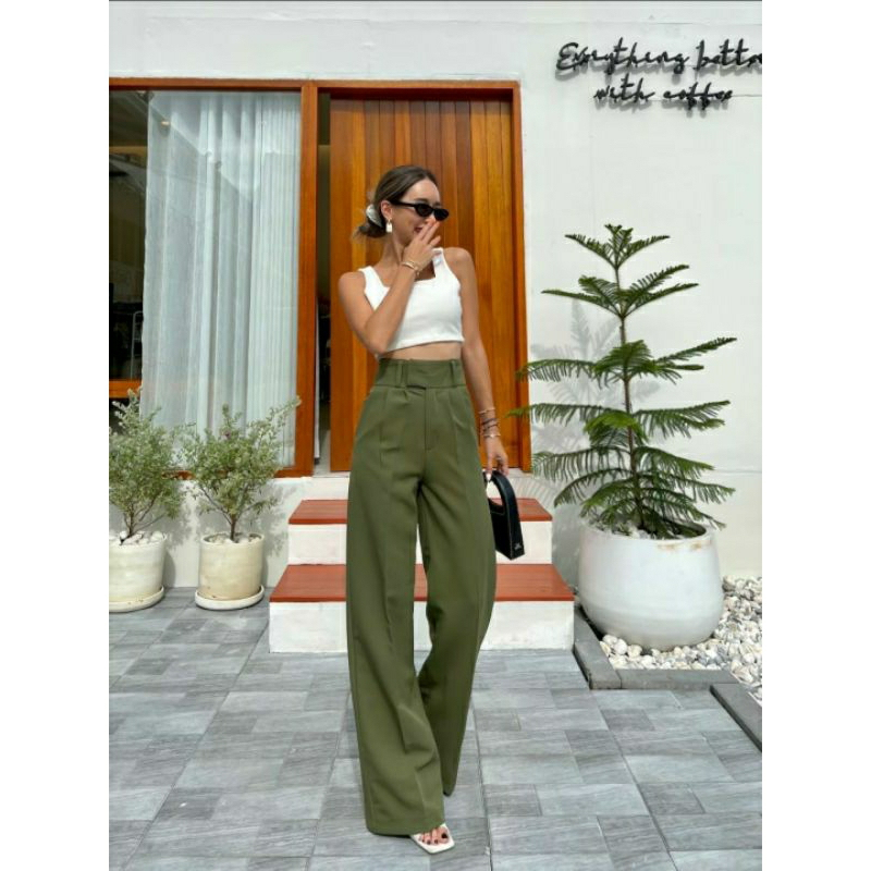 [มือสอง สวมหน้ากระจกครั้งเดียว] กางเกงขายาวเอวสูงทรงกระบอก สี Militaly Green Whitney ไซส์ S ป้าย pro