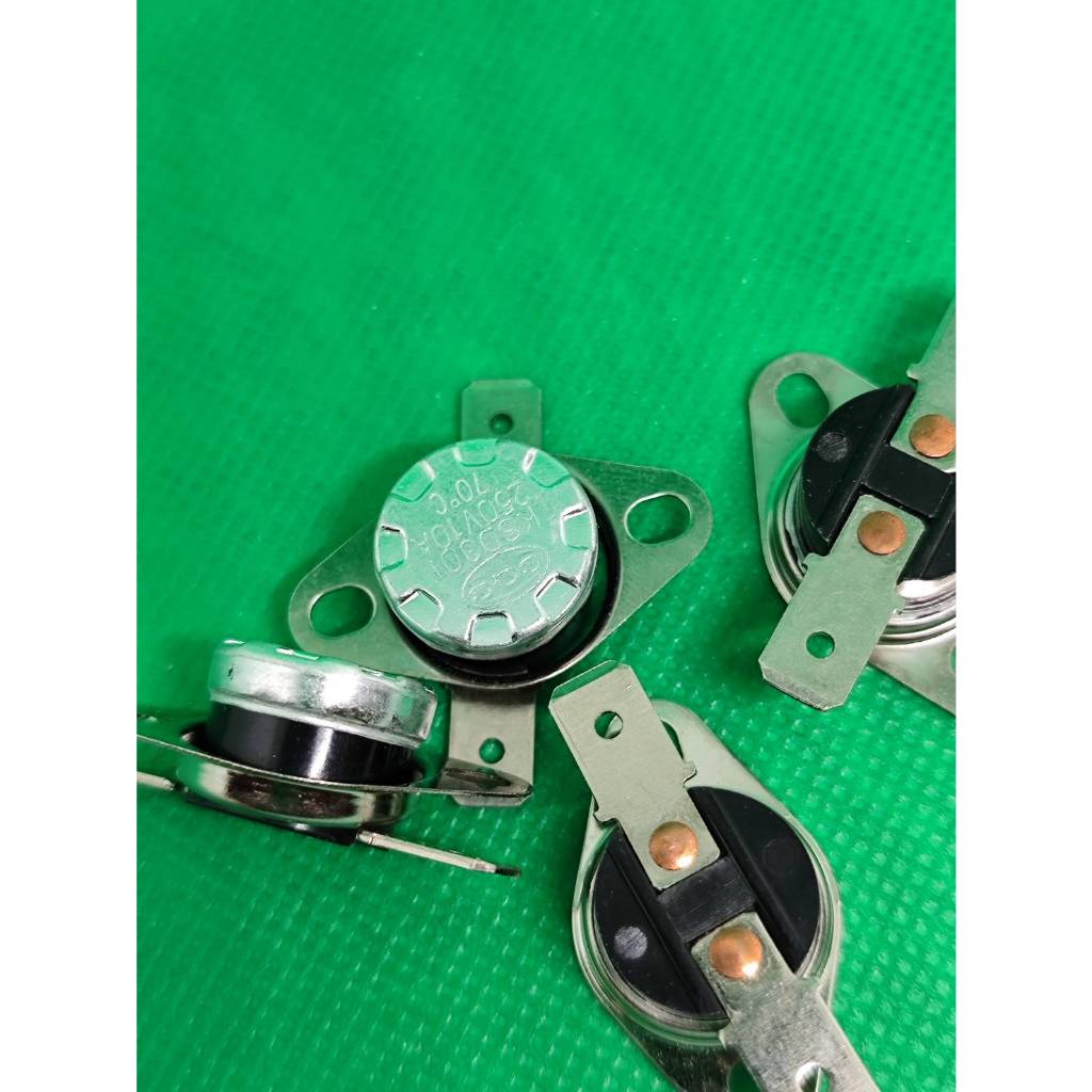 เทอร์โมสตัทควบคุมอุณหภูมิ KSD301 250V 10A 70 ร้อนตัด 70°C