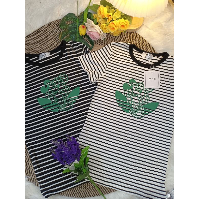 เซลล135บาทเสื้อยืดป้ายM.Eลายริ้วน้องมิ้กกี้สีเขียว