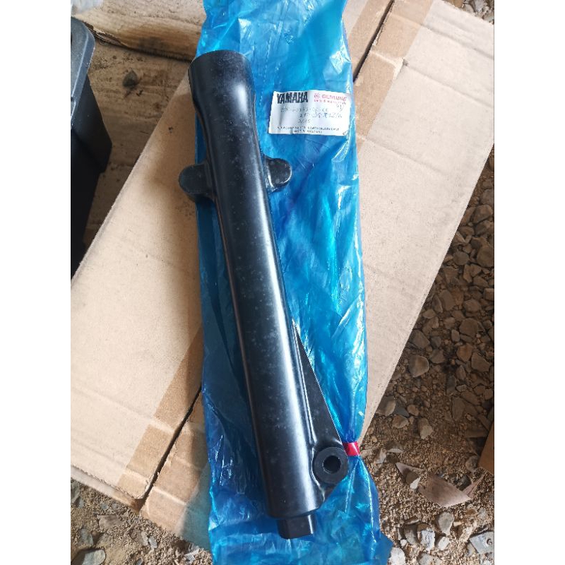 2XF-F3136-00-00 กระบอกโช๊ค Yamaha Belle 100 ข้างขวาแท้ใหม่