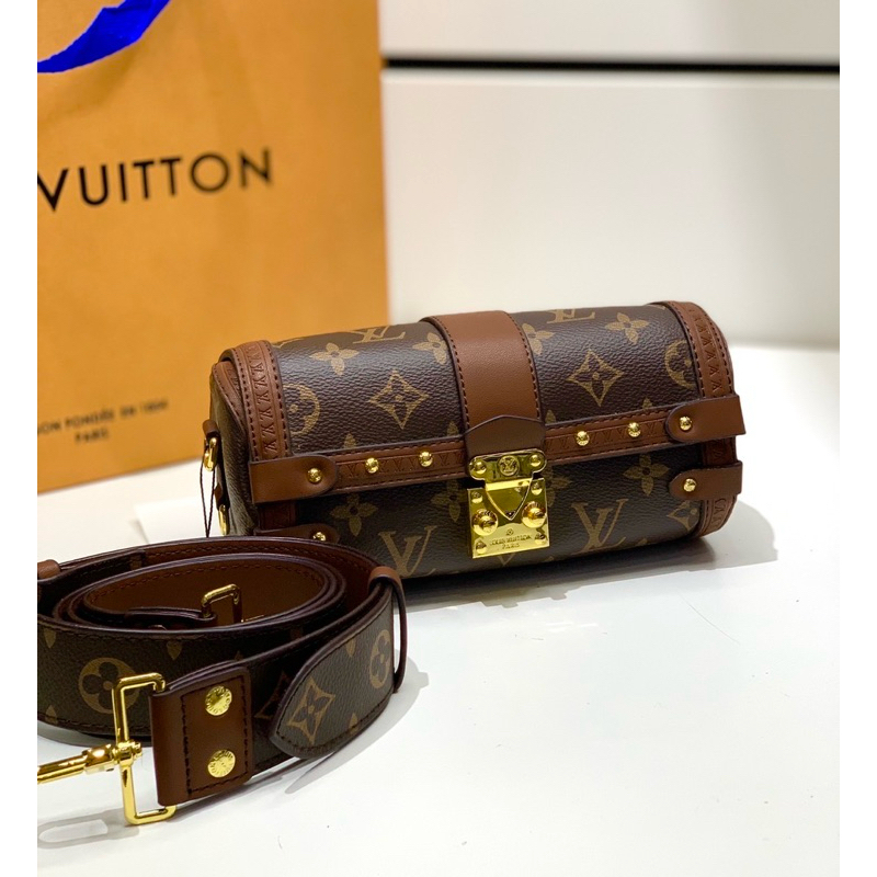 L V กระเป๋าสำหรับผู้หญิงและผู้ชาย ขนาด: 20x10cm Grade Hi-End VIP หนังวัวแท้ มีกล่อง
