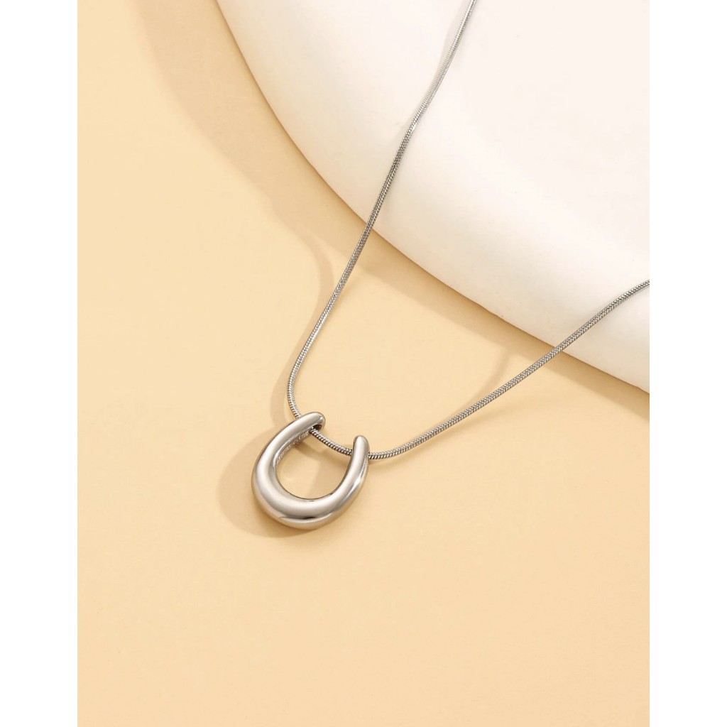 KYM.vibes - horseshoe necklace สร้อยคอสแตนเลส (stainless steel) กันน้ำ กันเหงื่อ ไม่ลอก ไม่ดำ