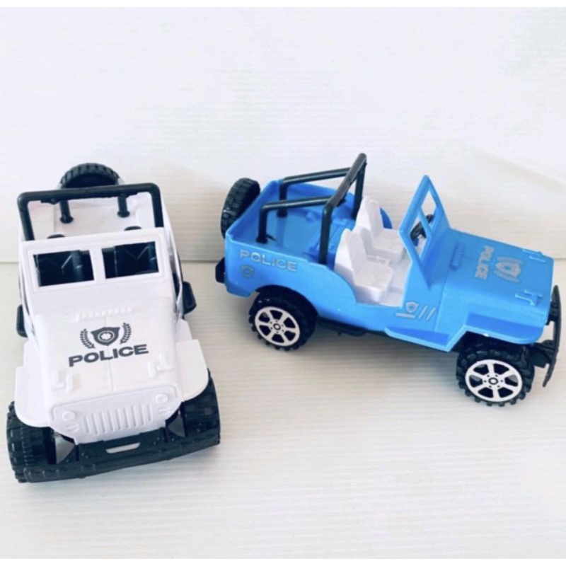 ของเล่นรถตำรวจ​ 12คัน​ รถตรวจการณ์สีฟ้าขาว  ขนาด16*8ซม.