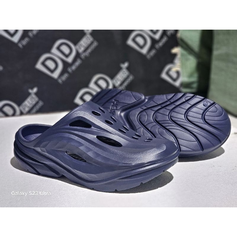 ONE รองเท้าแตะ Ora Recovery Mule slippers