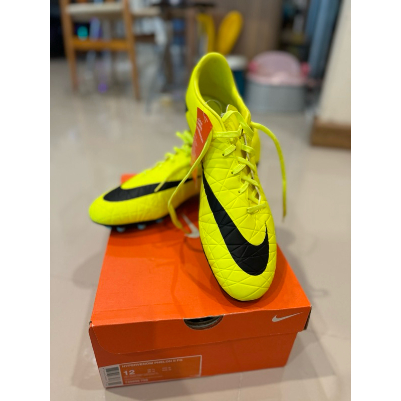 รองเท้าสตั๊ด nike รุ่น hypervenom phelon 2 fg มือสอง ไม่เคยใช้งาน