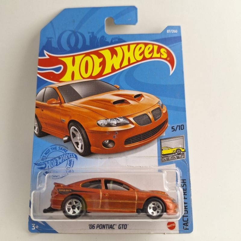 รถเหล็ก Hotwheels 06 PONTIAC GTO (ib27)