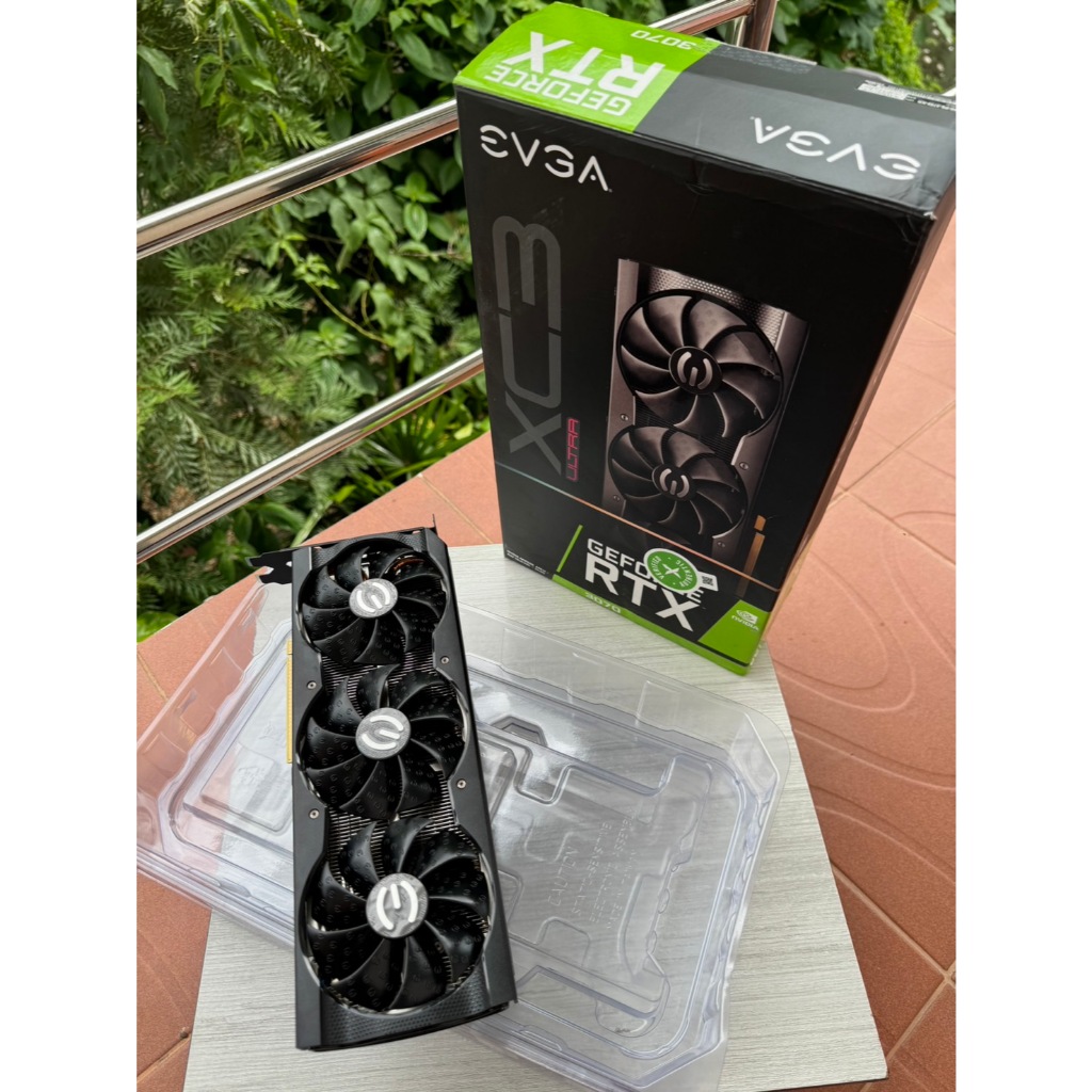 EVGA GeForce RTX 3070 XC3  8GB ULTRA GAMING
