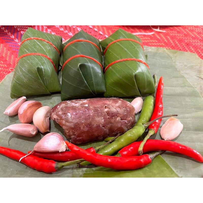 ส้มเนื้อวัวห่อใบตอง แหนมเนื้อ แพ็ค 5 ห่อ ใหญ่สุดคุ้ม 1/2โล