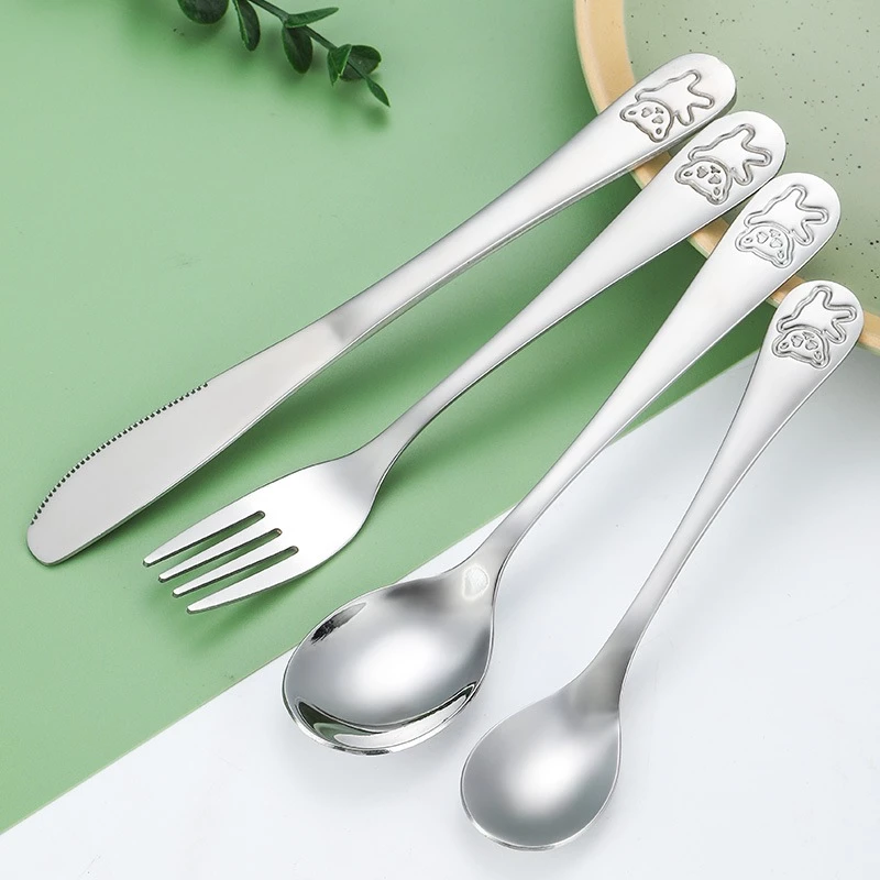 ShopAt.Two[ST-3037] ช้อน ส้อม มีดสเต็ก หมีน่ารัก ช้อนกินข้าวเด็ก ชุดช้อนส้อมบนโต๊ะอาหาร