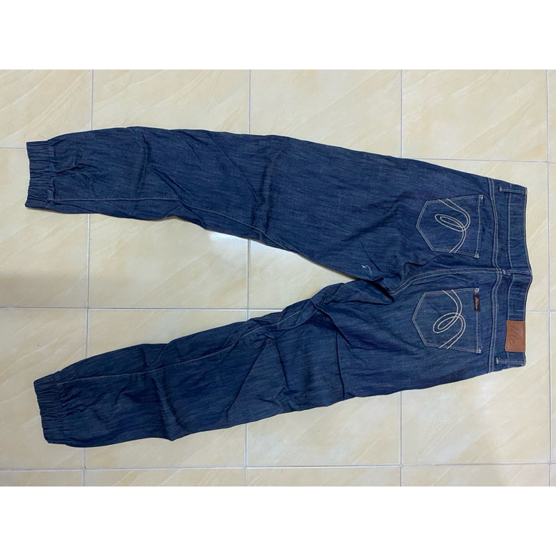 กางเกงยีนส์ขาจั้มพ์ MCJEANS(มือสอง)