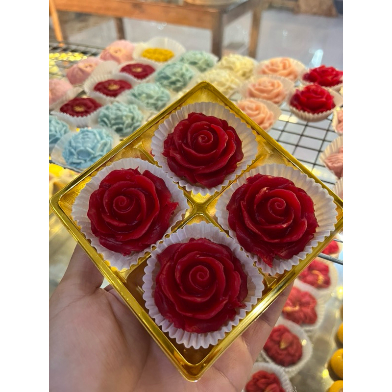 ขนมอาลัว อบควันเทียน