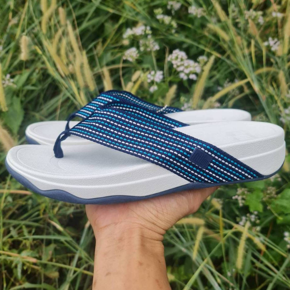 รองเท้าแตะผู้ชาย ผู้หญิง Fitflop รองเท้าเพื่อสุขภาพ แบบสวมตรงปก 100% ส่งของทุกวัน