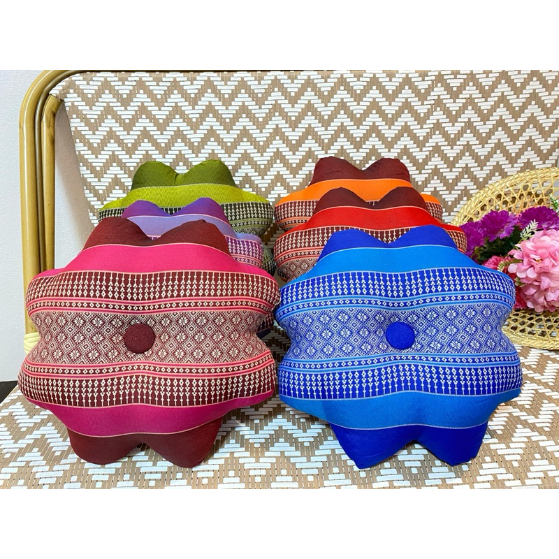 หมอนดอกไม้ หมอนลายขิด ลายไทย งานฝีมือ Handmade สินค้าOTop