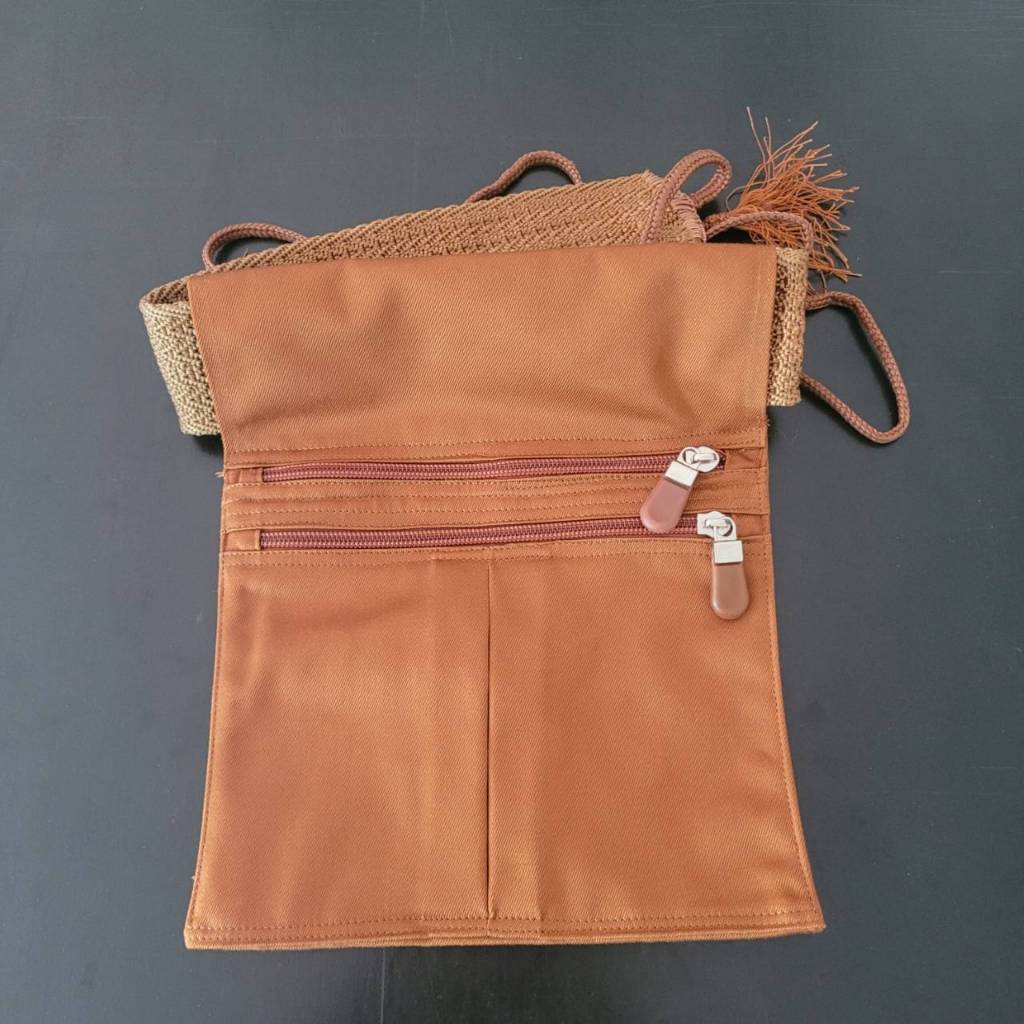 กระเป๋าประคตเอวผ้าเวสปอยแท้ประตูทอง สำหรับพระสงฆ์ กระเป๋าเก็บโทรศัพท์ เก็บปัจจัย