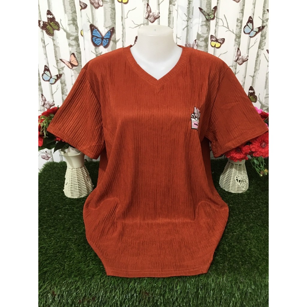 เสื้อแฟชั่นคอวีแขนสั้น ผ้าทอฟฟี่สีพื้น อก 46-50นิ้ว สาวอวบใส่สวยมาก รุ่น1570-2018