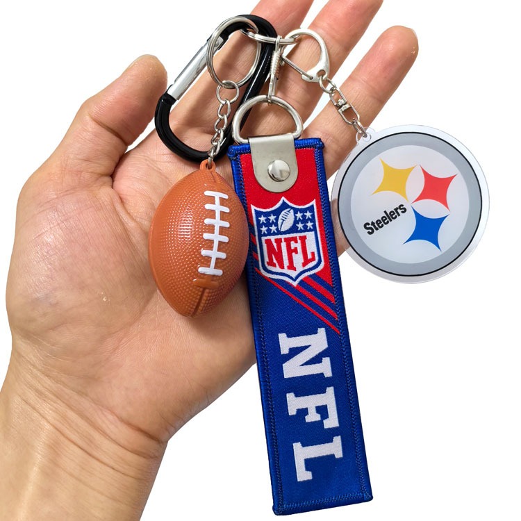 NFL Keychain Set ชุดพวงกุญแจ NFL * สินค้าจริงจะไม่มีตัวลูกบอลจิ๋ว *