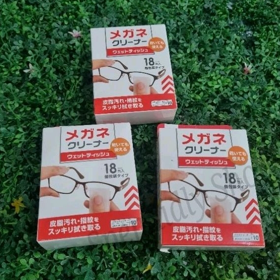 Daiso Glasses cleaner wet tissue 18แผ่น ในกล่อง