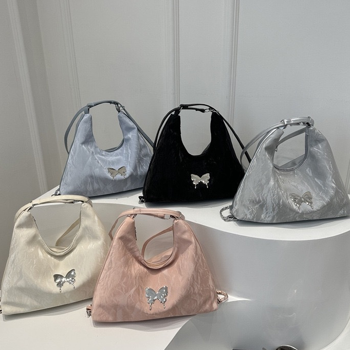 shiny girl - กระเป๋าสะพายข้าง* ใหม่* ทรงน่ารักมากมี 4 สีให้เลือดมีซิปด้วยนะคะใส่ของได้เยอะ SP6017